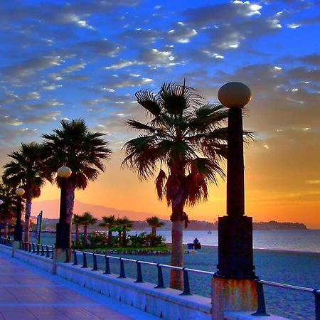 Aparment Neptuno- Located On The Promenade A Few Metres From The Beach. Естепона Екстер'єр фото